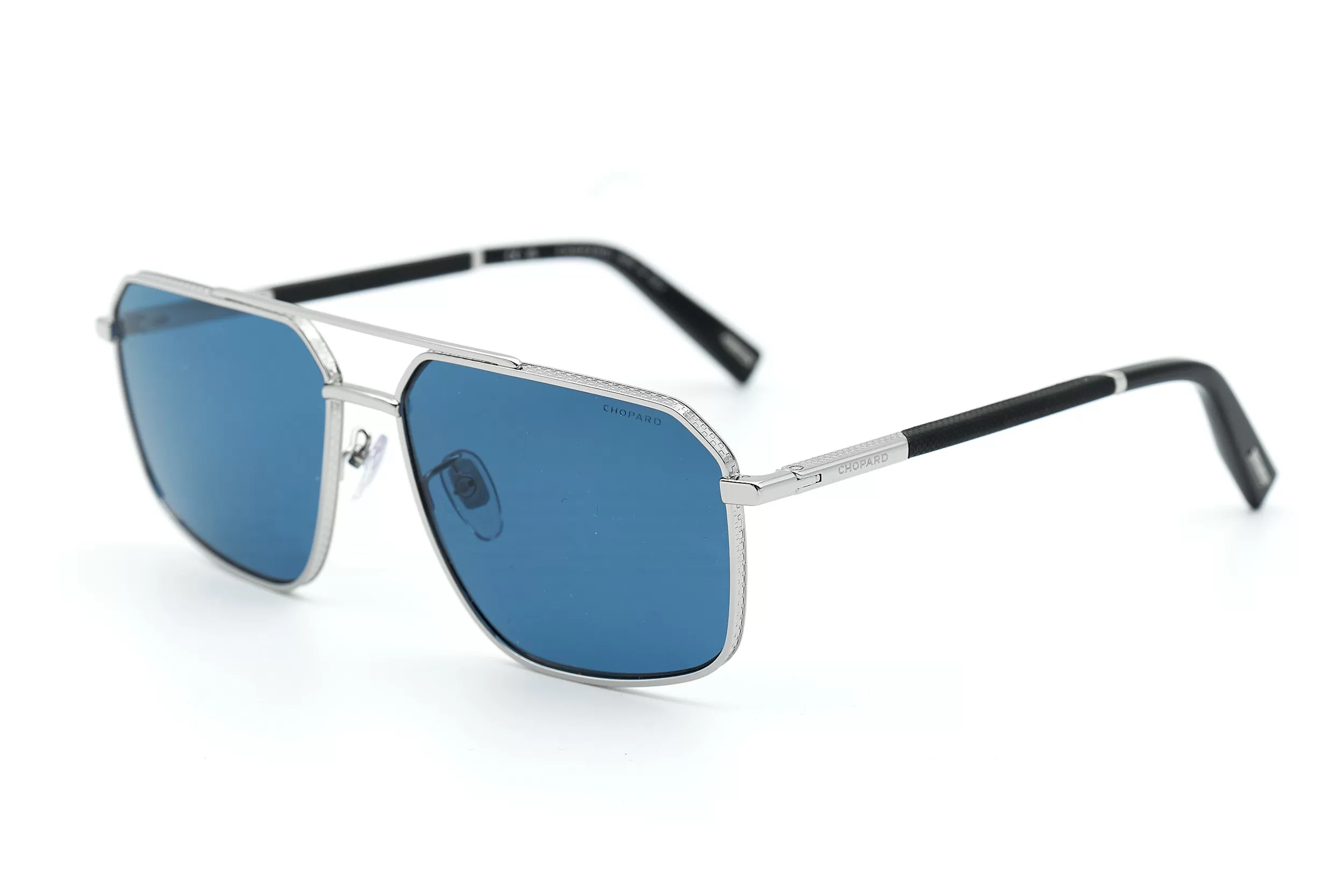Солнцезащитные очки Chopard с серебристой рамкой и голубыми стеклами